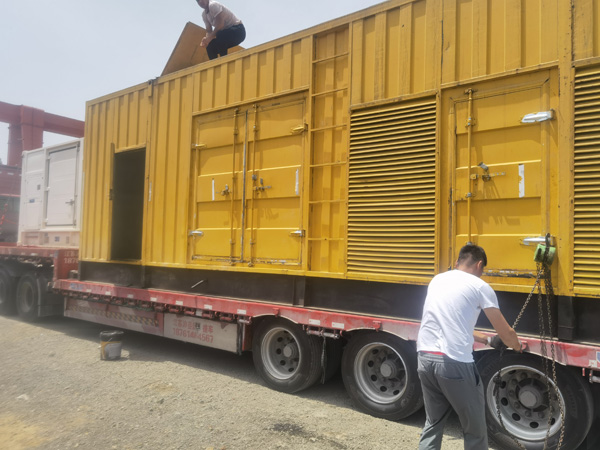 马尾发电机出租100KW发电机需要什么规格的电缆线？
